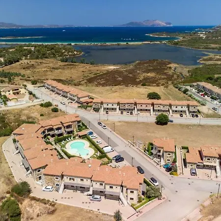 Holiday home Myrsine *
